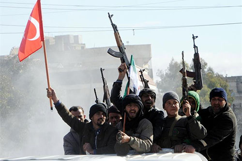 Tropas turcas avanzan en su ofensiva en el norte de Siria